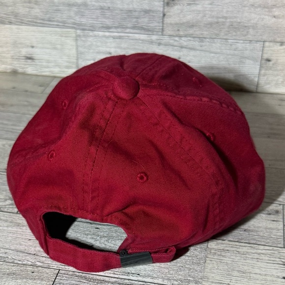Old Navy Red Hat women’s size M/L - Picture 2 of 8